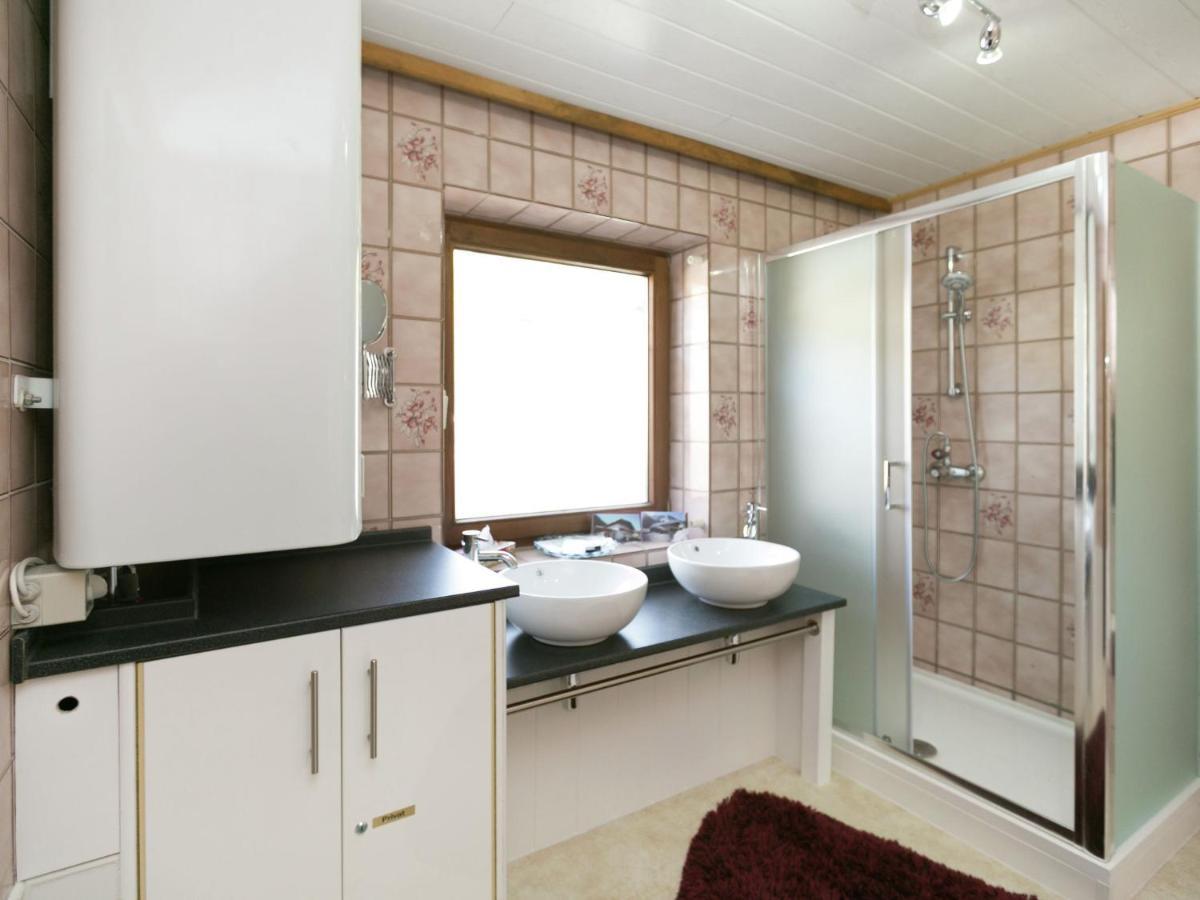 Apartment In Salzburgerland Near The Ski Area Фихофен Экстерьер фото