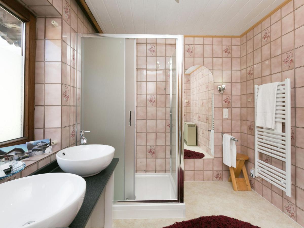 Apartment In Salzburgerland Near The Ski Area Фихофен Экстерьер фото