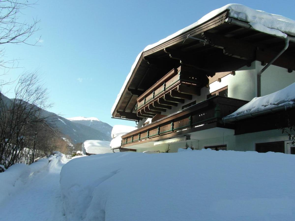 Apartment In Salzburgerland Near The Ski Area Фихофен Экстерьер фото